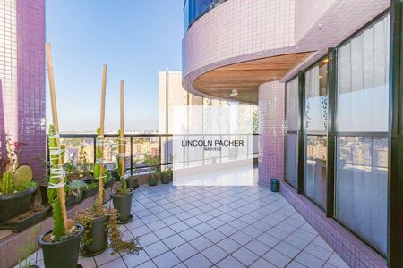 13_photo/94dce38031.a3136cccffe5a397-ATLAS-2ca0af6d-be1b-4e5f-85fa-454fc7b32f5b.jpg de apartamento à venda com 3 quartos, 181m² em Água Verde, Curitiba