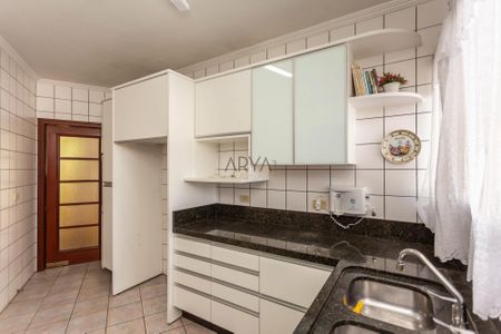 25_photo/94dce3803f.20ffa586469ee160-ATLAS-eb4ae5df-4d67-4939-8af2-03b0ce11faa0.jpg de apartamento à venda com 4 quartos, 149m² em Água Verde, Curitiba