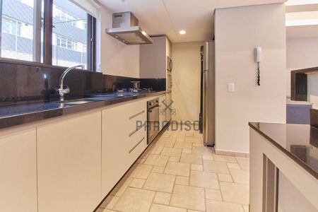 41_photo/94dce3804d.2b65077af0a8b1f2-ATLAS-6c45f5d0-23cb-4371-9bb5-089e63e226a2.jpg de apartamento à venda com 3 quartos, 221m² em Água Verde, Curitiba