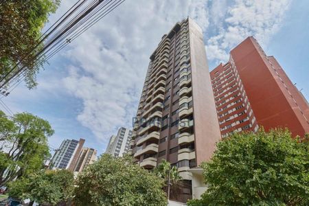 33_photo/94dce3804d.2b65077af0a8b1f2-ATLAS-beaef68e-c4ce-4c7c-acd2-571bcf441f36.jpg de apartamento à venda com 3 quartos, 221m² em Água Verde, Curitiba