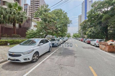 35_photo/94dce3804d.2b65077af0a8b1f2-ATLAS-e0883e8a-6632-4bb6-a644-8bb99b444749.jpg de apartamento à venda com 3 quartos, 221m² em Água Verde, Curitiba