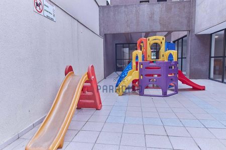 45_photo/94dce3804d.2b65077af0a8b1f2-ATLAS-efac17bb-45fa-46d0-a48d-02616eb7caa2.jpg de apartamento à venda com 3 quartos, 221m² em Água Verde, Curitiba