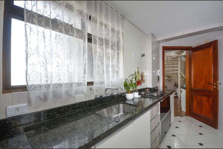 6_photo/94dce3804d.cc512a8a11167d9f-ATLAS-396bb8a0-28d5-4cf4-9a76-c24e2af35a63.jpg de apartamento à venda com 4 quartos, 354m² em Água Verde, Curitiba