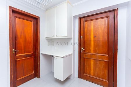 42_photo/94dce3804f.76d9863a59964c5b-ATLAS-9970817e-9a8a-40c1-b032-1d1361f1bd6d.jpg de apartamento à venda com 3 quartos, 168m² em Jardim Botânico, Curitiba