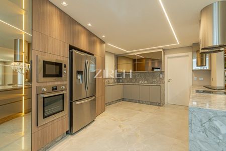 9_photo/94dce38055.97eb78452ac9406f-ATLAS-6ae9d6cb-3c02-48ea-9b3c-fd1072fa948e.jpg de apartamento à venda com 3 quartos, 203m² em Água Verde, Curitiba