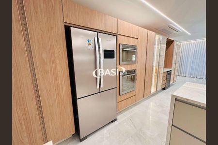 11_photo/94dce38057.d5711948500dea8c-ATLAS-515fbd0e-a1a3-41cf-bc3d-a0fe3e2e6906.jpg de apartamento à venda com 3 quartos, 246m² em Água Verde, Curitiba