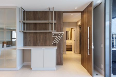 11_photo/94dce3805b.032857072b76c1c8-ATLAS-31f99ba3-e7fa-4297-a1de-1c812c7947a0.jpg de apartamento à venda com 3 quartos, 157m² em Água Verde, Curitiba