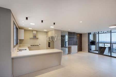 6_photo/94dce3805b.e845bac901f7f80d-ATLAS-3934d5e0-a6da-4ac4-b2b4-ddf356a2cf7a.jpg de apartamento à venda com 3 quartos, 156m² em Água Verde, Curitiba