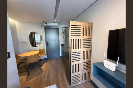 10_photo/94dce38075.8406d85b1cc03178-ATLAS-2b0d9e54-790e-4411-b99b-2aede05cc0a0.jpg de apartamento à venda com 1 quarto, 35m² em Água Verde, Curitiba