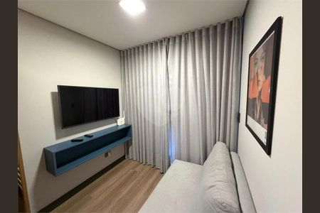 4_photo/94dce38075.8406d85b1cc03178-ATLAS-2d42ae0d-82e4-4ce3-b22f-117af03e15c7.jpg de apartamento à venda com 1 quarto, 20m² em Água Verde, Curitiba