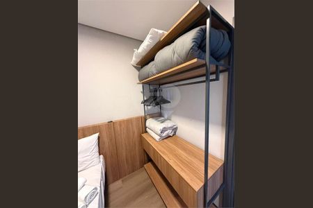 21_photo/94dce38075.e5c1dbf3952ec410-ATLAS-c178d966-8b5e-4eef-a070-b4ae2d8fdd6e.jpg de apartamento à venda com 1 quarto, 20m² em Água Verde, Curitiba