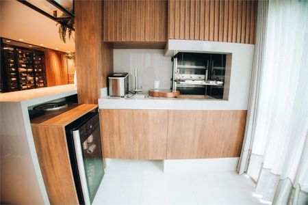 12_photo/94dce38083.76c9ba83eeb181e8-ATLAS-3d4163e9-10ea-4e24-b1ba-261a09dd6032.jpg de apartamento à venda com 2 quartos, 146m² em Água Verde, Curitiba