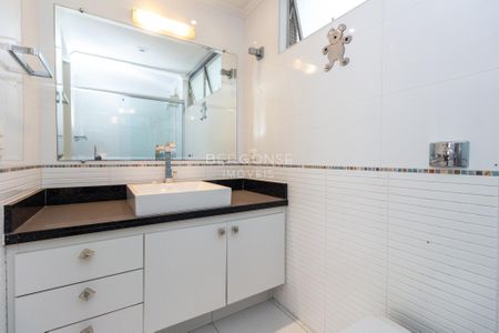 9_photo/94dce38087.afbd0fa05131723b-ATLAS-3e94737a-4f0c-4ed7-ac43-e8366084e37a.jpg de apartamento para alugar com 4 quartos, 190m² em Água Verde, Curitiba