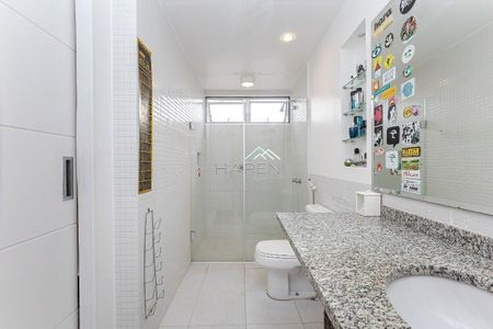 10_photo/94dce3808f.e70fa8406114d9b6-ATLAS-d6d00896-2d08-4e9b-95d9-6e5a892b7916.jpg de apartamento para alugar com 2 quartos, 179m² em Água Verde, Curitiba