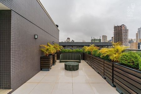 3_photo/94dce380a3.1cf4a51e5a828524-ATLAS-05848bef-45af-435d-be84-335e4401cfc2.jpg de apartamento para alugar com 3 quartos, 140m² em Água Verde, Curitiba