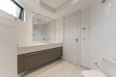 10_photo/94dce380a3.1cf4a51e5a828524-ATLAS-282b37db-199a-41e9-a95d-d8dc3e0dfede.jpg de apartamento para alugar com 3 quartos, 140m² em Água Verde, Curitiba