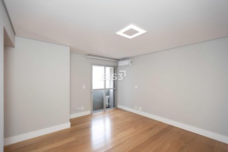 37_photo/94dce380f3.35a7d8d442b4a1b3-ATLAS-064c31bf-3314-4ee4-89bd-80c3396f447f.jpg de apartamento à venda com 4 quartos, 441m² em Água Verde, Curitiba