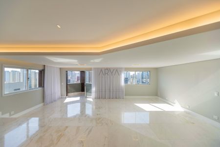 8_photo/94dce380f3.35a7d8d442b4a1b3-ATLAS-8ca62cbe-cb7c-42f9-8f8d-2ce7db25fa52.jpg de apartamento à venda com 4 quartos, 441m² em Água Verde, Curitiba