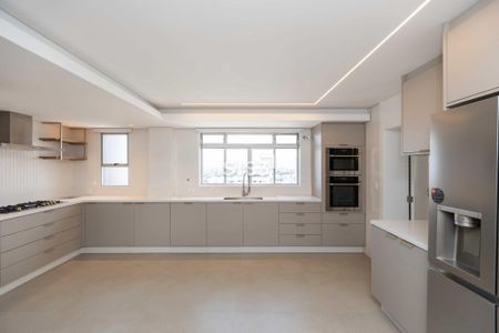 17_photo/94dce380f3.35a7d8d442b4a1b3-ATLAS-a405eb58-6146-440a-aefc-6d8fec9cae90.jpg de apartamento à venda com 4 quartos, 441m² em Água Verde, Curitiba