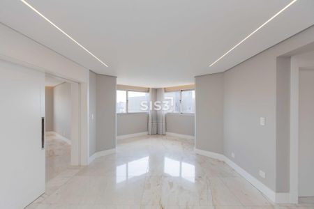 12_photo/94dce380f3.35a7d8d442b4a1b3-ATLAS-b4511d59-7044-4d9c-89a3-08b000c227ca.jpg de apartamento à venda com 4 quartos, 441m² em Água Verde, Curitiba