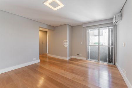 45_photo/94dce380f3.52cd26ce6c2413fc-ATLAS-1ed90e5a-8e3e-450e-85f2-69b8ee2ecc03.jpg de apartamento à venda com 5 quartos, 442m² em Água Verde, Curitiba