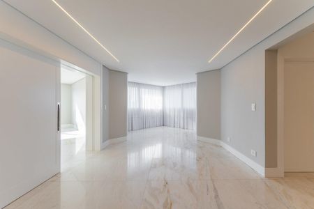 21_photo/94dce380f3.52cd26ce6c2413fc-ATLAS-513d3f76-0fc3-4aec-80e8-7136c8ffe788.jpg de apartamento à venda com 5 quartos, 442m² em Água Verde, Curitiba