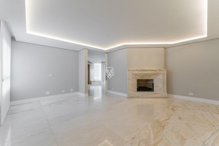 34_photo/94dce380f3.52cd26ce6c2413fc-ATLAS-8fe6a68a-2e56-4e71-a936-32f3d040a682.jpg de apartamento à venda com 5 quartos, 442m² em Água Verde, Curitiba