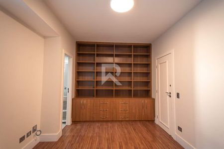 25_photo/94dce380f9.0a8003db35e1f767-ATLAS-2d2383d0-d4c4-4c0f-8383-d4e469946486.jpg de apartamento para alugar com 4 quartos, 370m² em Água Verde, Curitiba