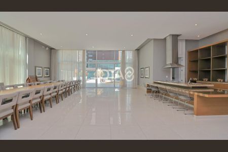 32_photo/94dce380f9.c696d6dfecea6f1c-ATLAS-75e411f2-7db3-4ad0-b2c4-89e60c03bc3a.jpg de apartamento para alugar com 4 quartos, 370m² em Água Verde, Curitiba