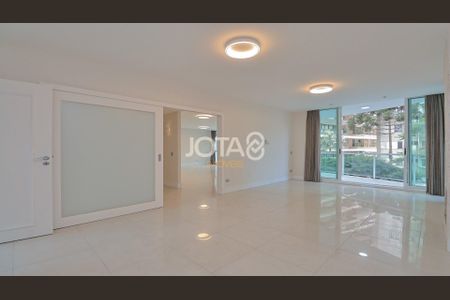 14_photo/94dce380f9.c696d6dfecea6f1c-ATLAS-b2e72d58-0c8c-4ee4-9964-e01d995b2680.jpg de apartamento para alugar com 4 quartos, 370m² em Água Verde, Curitiba