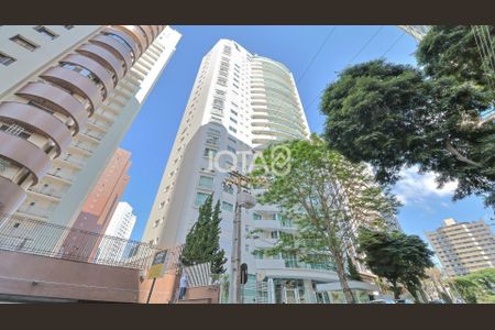 2_photo/94dce380f9.c696d6dfecea6f1c-ATLAS-de8bd8b0-becb-4f43-bbe1-4db89ce371f8.jpg de apartamento para alugar com 4 quartos, 370m² em Água Verde, Curitiba