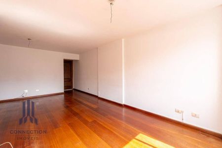 4_photo/94dce380fd.7d393c9f48c8fd69-ATLAS-8ccefec4-3aaa-40e2-8a92-574ab70e1557.jpg de apartamento à venda com 3 quartos, 117m² em Água Verde, Curitiba