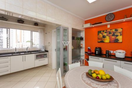 5_photo/94dce380ff.9fa1625157f6cf65-ATLAS-129f7bae-978e-49d0-bd72-b8d0dfd9176d.jpg de apartamento à venda com 3 quartos, 149m² em Água Verde, Curitiba