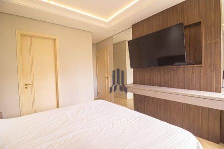 3_photo/94dce38105.74ba8c6c4dffd169-ATLAS-6d1102ed-4cb2-46d8-bc22-4145d0fec831.jpg de apartamento à venda com 4 quartos, 204m² em Água Verde, Curitiba