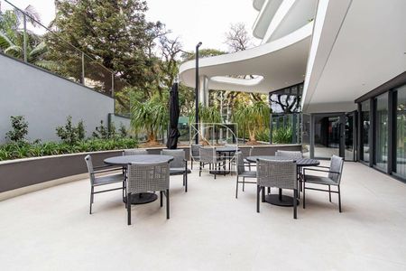 6_photo/94dce3812b.346e0fca59aa0829-ATLAS-b00363e3-e2a9-43b8-93ab-e3e42bd61930.jpg de apartamento à venda com 3 quartos, 323m² em Água Verde, Curitiba