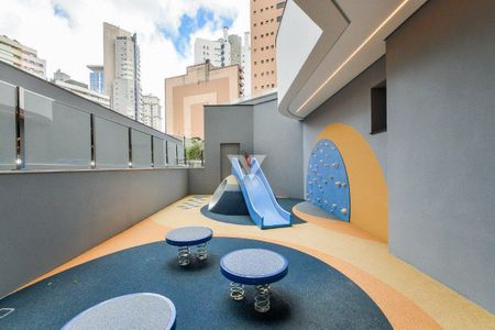 44_photo/94dce3812b.6f735b8b07ef571c-ATLAS-b9c8e795-e6ac-442c-8b95-7ca407dec1af.jpg de apartamento à venda com 3 quartos, 323m² em Água Verde, Curitiba