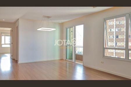 4_photo/94dce38163.1234fb2911a7d6d0-ATLAS-03b56459-c184-4704-9cbd-e04dfd34275d.jpg de apartamento para alugar com 2 quartos, 72m² em Água Verde, Curitiba