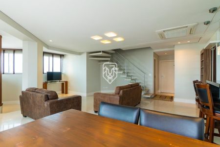 8_photo/94dce38165.fdaf1881d454c4d8-ATLAS-88c110de-d435-404b-8036-841d9592c8cc.jpg de apartamento para alugar com 3 quartos, 207m² em Água Verde, Curitiba