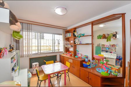 2_photo/94dce3816d.46f79e0f1f47b3a1-ATLAS-0ffbe72b-2ea1-470d-8665-9cc67f8d63ee.jpg de apartamento à venda com 3 quartos, 200m² em Água Verde, Curitiba