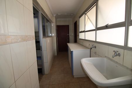 5_photo/94dce3816d.f17d4b1c7f9cb62f-ATLAS-6f43e22f-88bf-4b4a-8667-2ed80d103a18.jpg de apartamento à venda com 4 quartos, 222m² em Água Verde, Curitiba