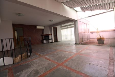 11_photo/94dce3816d.f17d4b1c7f9cb62f-ATLAS-81e8ae4b-dd66-4398-b1cf-e87ae99fcb1f.jpg de apartamento à venda com 4 quartos, 222m² em Água Verde, Curitiba