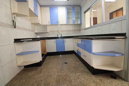 2_photo/94dce3816d.f17d4b1c7f9cb62f-ATLAS-e94aa1e1-8040-48fa-b19f-b5c943845963.jpg de apartamento à venda com 4 quartos, 222m² em Água Verde, Curitiba