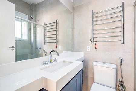 4_photo/94dce38171.7afcace885c8310e-ATLAS-28dd609a-e940-46a7-8c08-68f8a6313e70.jpg de apartamento para alugar com 3 quartos, 105m² em Água Verde, Curitiba