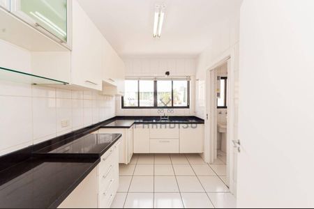 7_photo/94dce381b1.403b9643f6b28ccb-ATLAS-35d529df-bb57-41f9-ba1f-97ff632a04c3.jpg de apartamento à venda com 3 quartos, 95m² em Água Verde, Curitiba