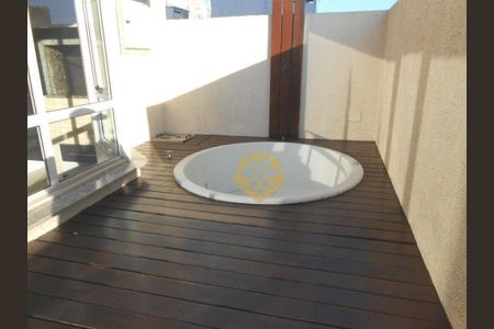 8_photo/94dce381e1.2f15d505e37c7ac5-ATLAS-6a7ae250-cf60-4e9e-81e0-cf1d8ed135ef.jpg de apartamento à venda com 2 quartos, 90m² em Água Verde, Curitiba