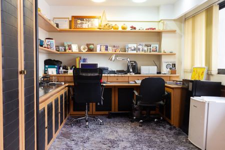 1_photo/94dce38201.f432ec0bb6815c92-ATLAS-026d8f85-5d28-4d46-8e61-3d032bac1c52.jpg de apartamento à venda com 5 quartos, 365m² em Vila Izabel, Curitiba