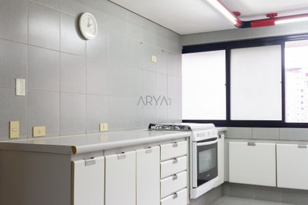 14_photo/94dce38201.f432ec0bb6815c92-ATLAS-4cbb31ed-070d-425e-8286-65e4fcd8a7e6.jpg de apartamento à venda com 5 quartos, 365m² em Vila Izabel, Curitiba