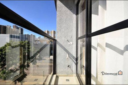 3_photo/94dce38231.16f5e266b93e10e4-ATLAS-7b66ecff-6033-42c2-bce0-d5c4cda0a3d5.jpg de kitnet/studio para alugar com 1 quarto, 28m² em Vila Izabel, Curitiba