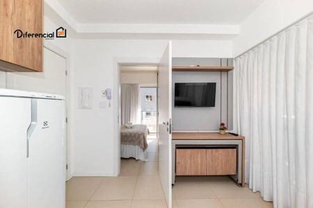 3_photo/94dce38231.2009cabd28486b5d-ATLAS-fb3ae721-3e5d-4f04-8855-93da194f22e1.jpg de apartamento para alugar com 1 quarto, 29m² em Vila Izabel, Curitiba