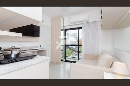 8_photo/94dce38231.7e92355508026537-ATLAS-a12c0791-a9e0-4111-a5da-d2dc1d9eb7dd.jpg de kitnet/studio à venda com 0 quarto, 15m² em Vila Izabel, Curitiba